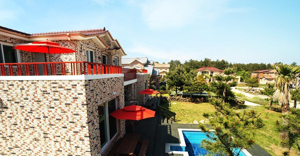 Jeju Olleh House Villa Exterior photo